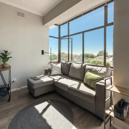 Sunny Modern Space With Mountain View Kaapstad Buitenkant foto