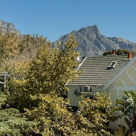 Sunny Modern Space With Mountain View Kaapstad Buitenkant foto