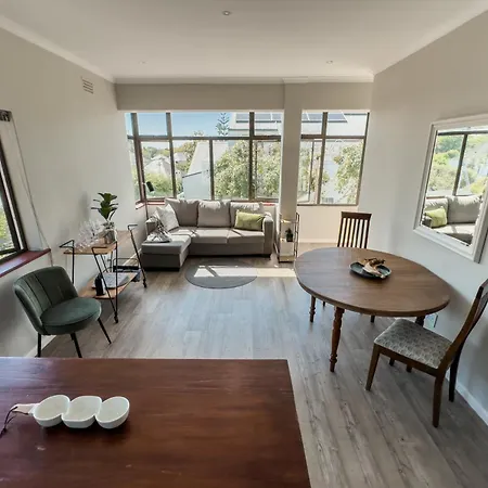 Sunny Modern Space With Mountain View Kaapstad Buitenkant foto